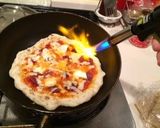 フライパンとバーナーで本格ピザを焼く作り方6写真