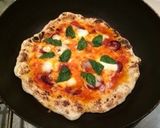 フライパンとバーナーで本格ピザを焼く作り方8写真