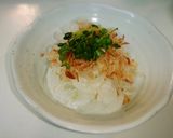 簡単！新玉ねぎサラダ☆和風ドレッシング作り方3写真