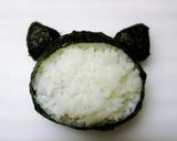 キャラ弁❈沖縄アグーキティおにぎり作り方2写真
