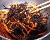 お豆がタップリ♡ひじきの煮物♪作り方4写真