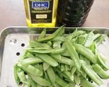 絹サヤのオリーブオイル醤油味付け作り方1写真