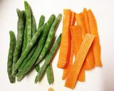 簡単！ささみでヘルシー♪肉巻き野菜作り方1写真