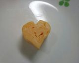 簡単☆お弁当が明るくなるハートの卵焼き♪作り方3写真