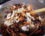 お豆がタップリ♡ひじきの煮物♪作り方5写真