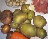 野菜たっぷりトマト肉じゃが作り方1写真
