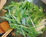 ニンニク香る☆水菜とツナきのこ炒め☆作り方5写真