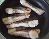 赤ワインで作る♪ブリの照り焼き我が家流✿作り方2写真