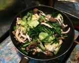 キャベツとニラと平茸の炒め物 甘酢編作り方1写真