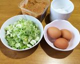 あつあつご飯にのっけて☆彡ねぎたま味噌作り方1写真