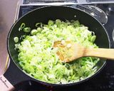 あつあつご飯にのっけて☆彡ねぎたま味噌作り方2写真