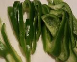 ピーマンそぼろのせピビン麺作り方1写真
