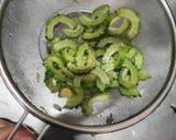 簡単🌟ゴーヤとなすの味噌炒め作り方2写真