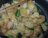 中国の家庭料理☆じゃがいもとピーマン炒め作り方4写真
