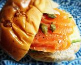 スモークサーモンとクリームチーズサンド作り方4写真