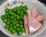えんどう豆とハムのお吸い物。作り方1写真