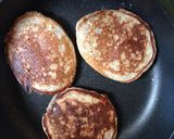 ヴィーガン黒糖のオートミールのパンケーキ作り方4写真
