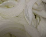 新玉ねぎの黒酢炒め煮作り方1写真
