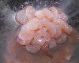 むきえびのニンニクオイル炒め作り方3写真