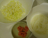 旨辛！春雨・白菜・豚挽肉の豆鼓辣椒醤炒め作り方1写真
