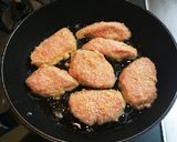 全工程写真付き＊基本の揚げ焼き魚フライ作り方6写真