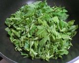 ウドとマタタビとベーコンの油炒め味噌煮作り方2写真