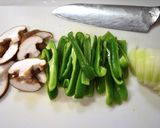 柔らか鶏胸肉とありもの野菜の簡単炒め♪作り方4写真