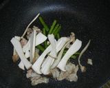 モヤシと豚バラ肉の味噌炒め作り方4写真