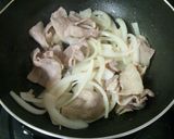 豚肉と玉ねぎ、ピーマンのしょうが焼き作り方3写真