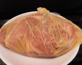 豚肉の味噌麹漬け♪作り方1写真