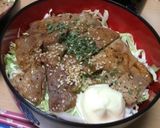 豚ロースのニンニク醤油丼作り方7写真
