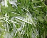水菜と新玉ねぎのサラダ作り方3写真