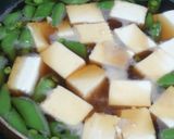 スナップえんどうと豆腐の関西風煮込み作り方2写真