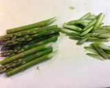 お弁当に☆捨てないで!!アスパラ作り方5写真