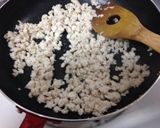 簡単☆あっさり鶏そぼろ作り方1写真