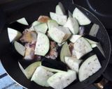 茄子と鶏肉の味噌炒め作り方4写真