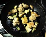 茄子と鶏肉の味噌炒め作り方5写真