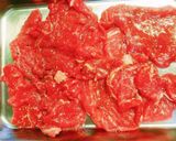 簡単❀牛肉と絹さやの醤油炒め作り方1写真