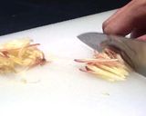 ミョウガとカイワレ大根のおかかまぶし☆作り方1写真