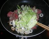 我が家の焼きうどんは焼肉たれ味！作り方3写真