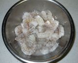 そら豆と海老の豆板醬炒め作り方1写真