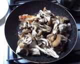 シンプルな鶏肉と舞茸のソテー作り方5写真