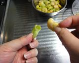 簡単！ゆでそら豆の皮の剥き方作り方6写真