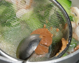 青梗菜と焦がしちくわの味噌汁作り方6写真