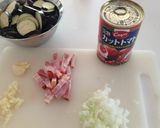 夏野菜パスタ☆たっぷりナスのトマトソース作り方2写真