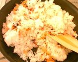 ささっと簡単鮭チャーハンv(´∀｀*v)作り方3写真