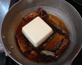 簡単に出来る♪さんま蒲焼と豆腐の卵とじ作り方2写真