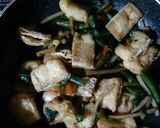 野菜たっぷり油揚げと卵丼作り方4写真