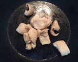 俺流！鶏皮とポテトの塩レモン炒め作り方2写真