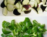 なすとピーマンのシンプル鶏がら炒め作り方1写真